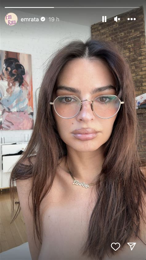 Emily Ratajkowski Nude Photos & Naked Sex Videos